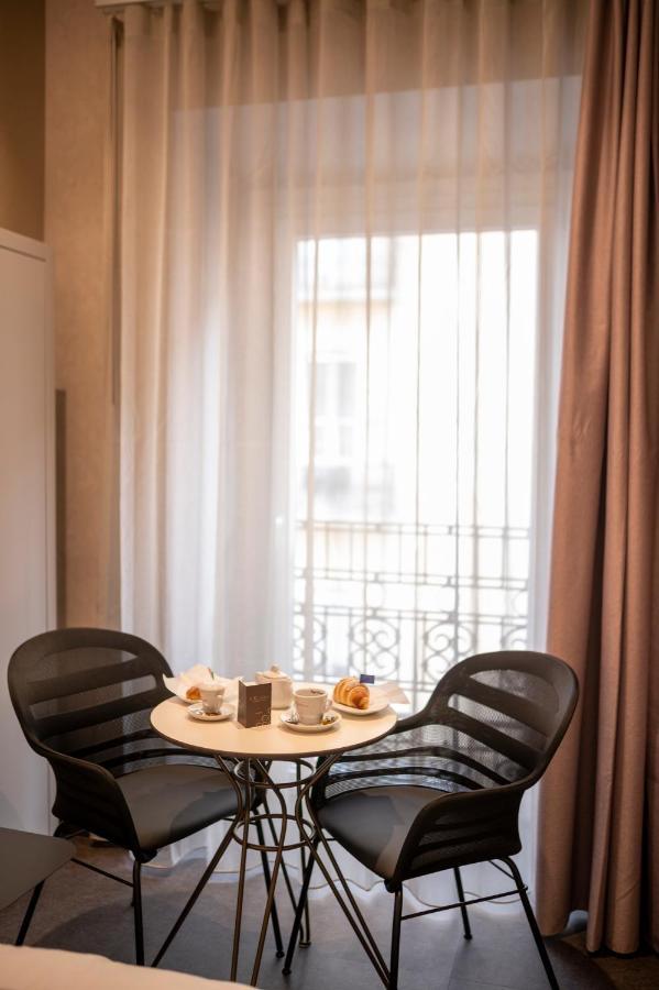 Couette-café Il Divino Naples